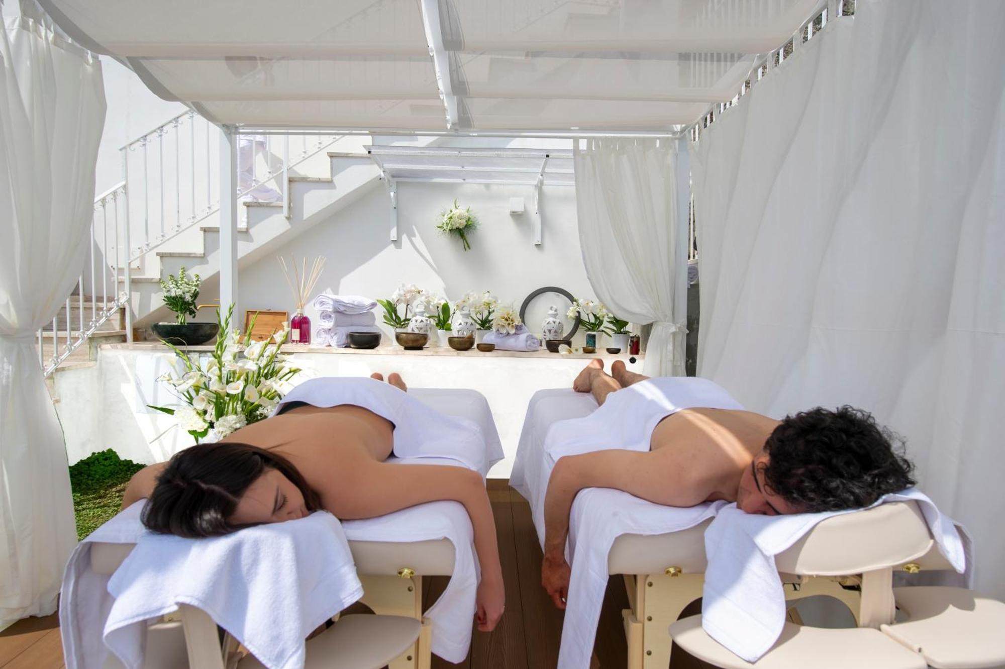 Villa Francesco Luxury Suites Positano Exterior photo