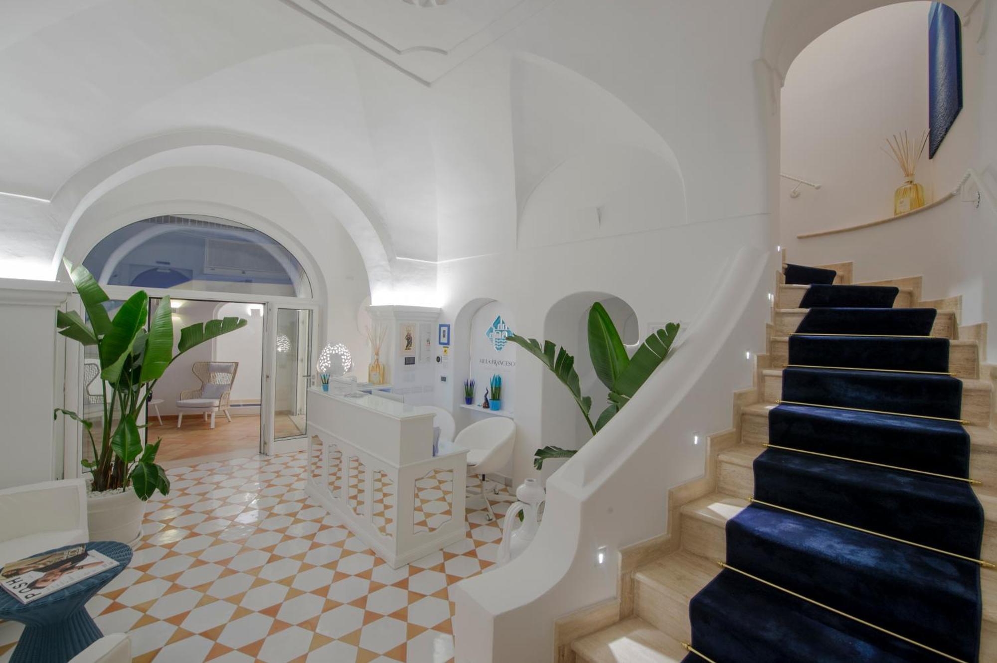 Villa Francesco Luxury Suites Positano Exterior photo